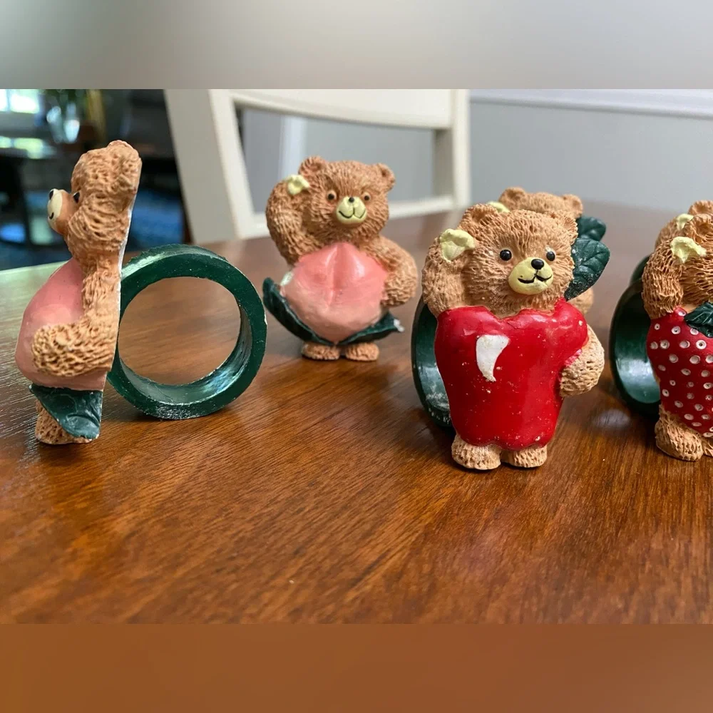 NIB‎ Vintage Teddy Bear Fruit Napkin Rings